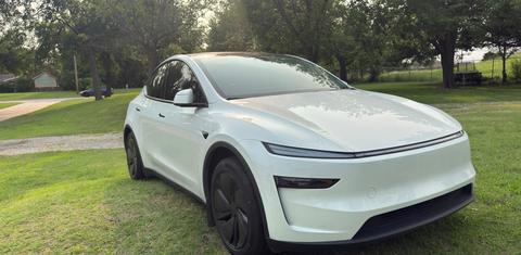 Tesla Model Y 2026