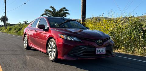 Toyota Camry 2019