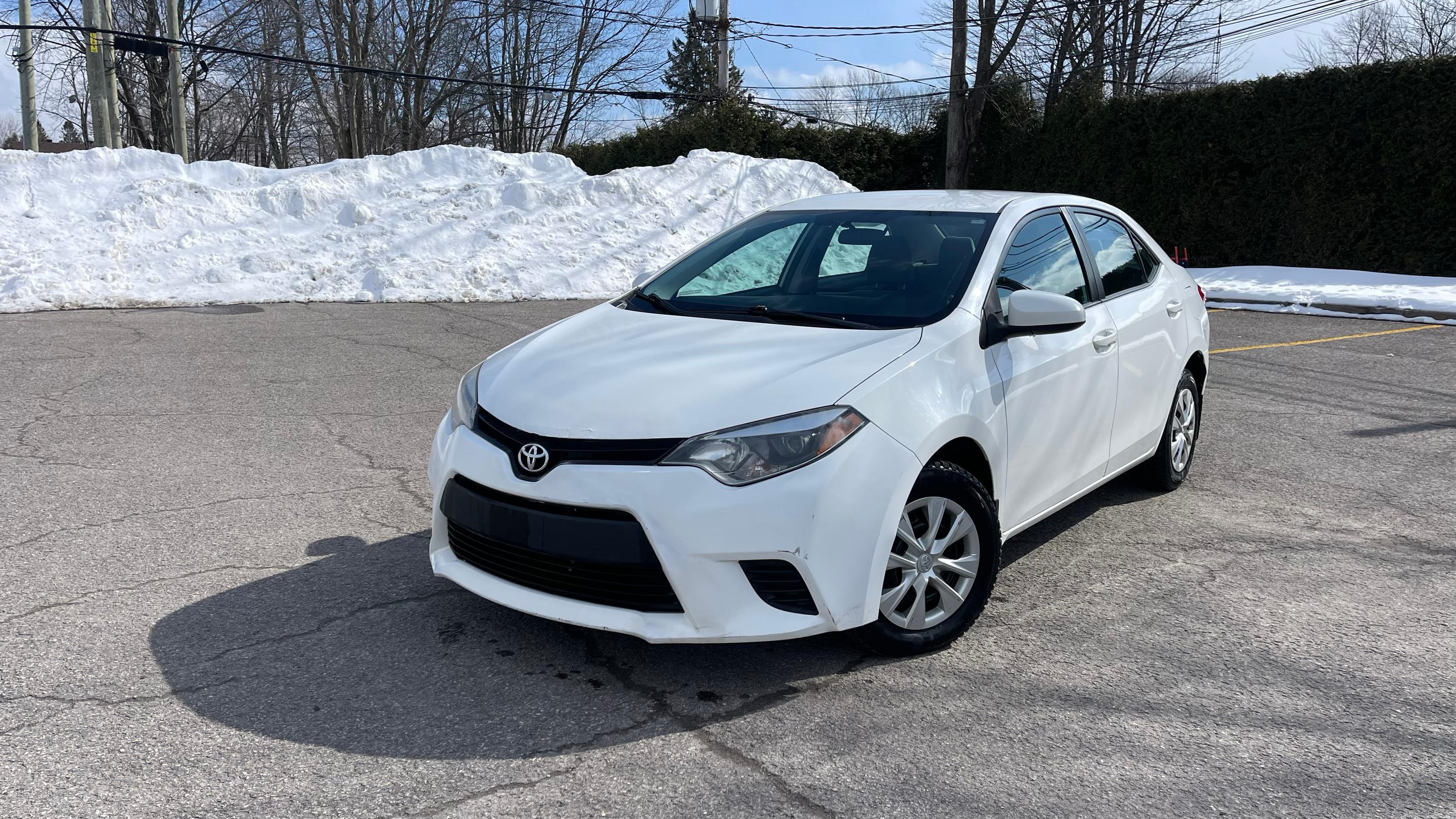 Toyota Corolla 2015 à Montréal, QC