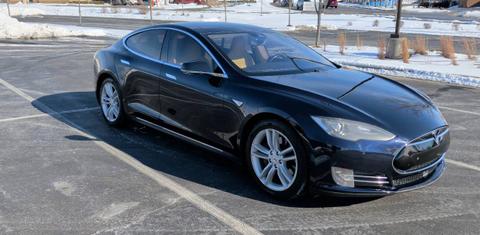 Tesla Model S 2015