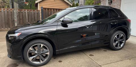 Audi Q4 e-tron 2024