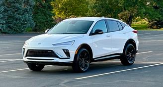 Buick Envista 2024 — Car rental alternative in Warren, MI