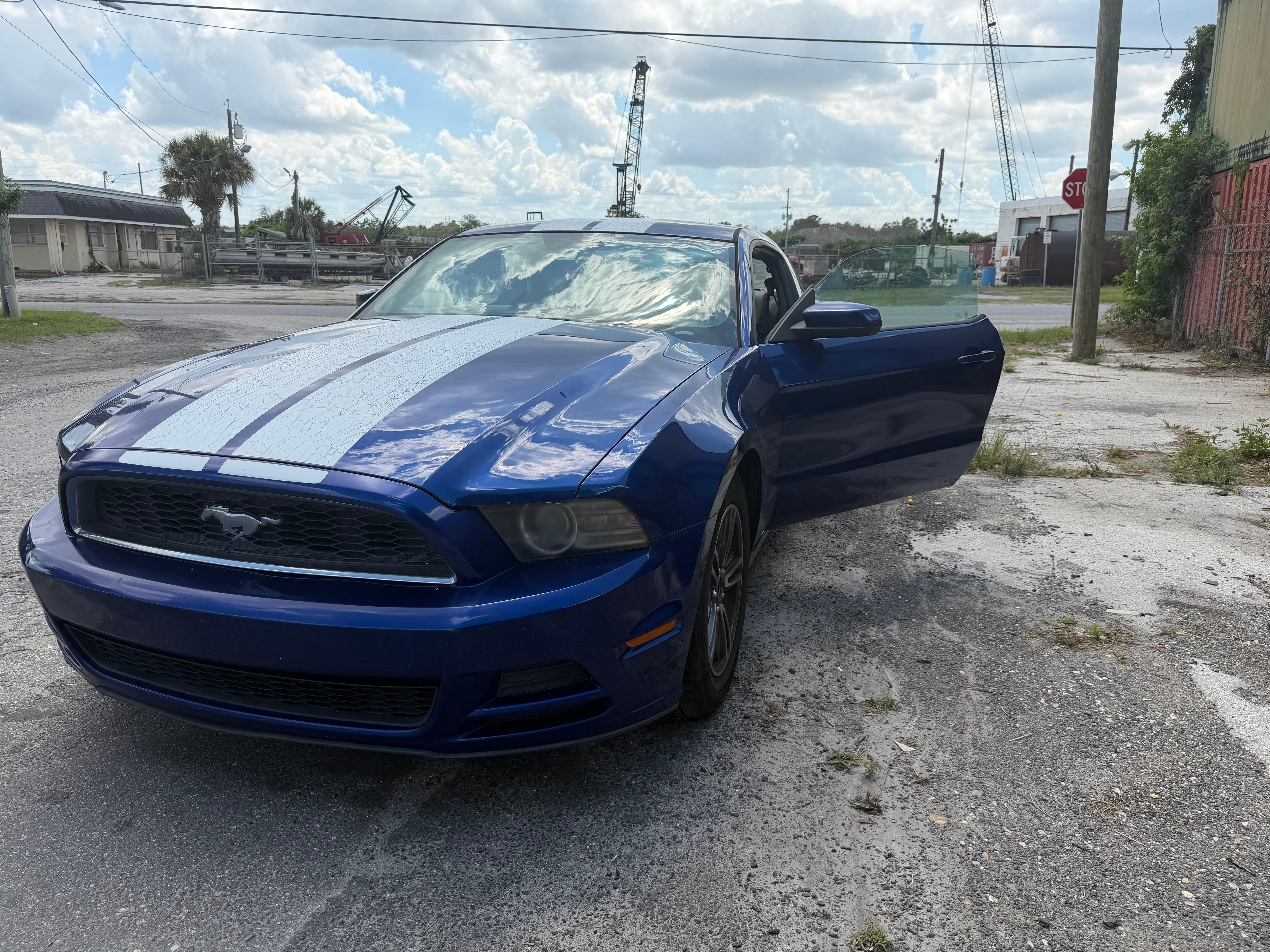 Ford Mustang 2014 in 