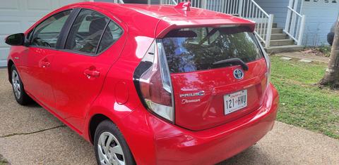 Toyota Prius c 2015