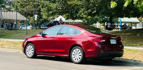 Chrysler 200 2015