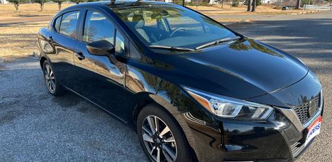 Nissan Versa 2021