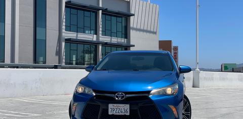 Toyota Camry 2016