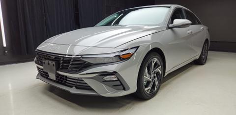 Hyundai Elantra Hybrid 2026