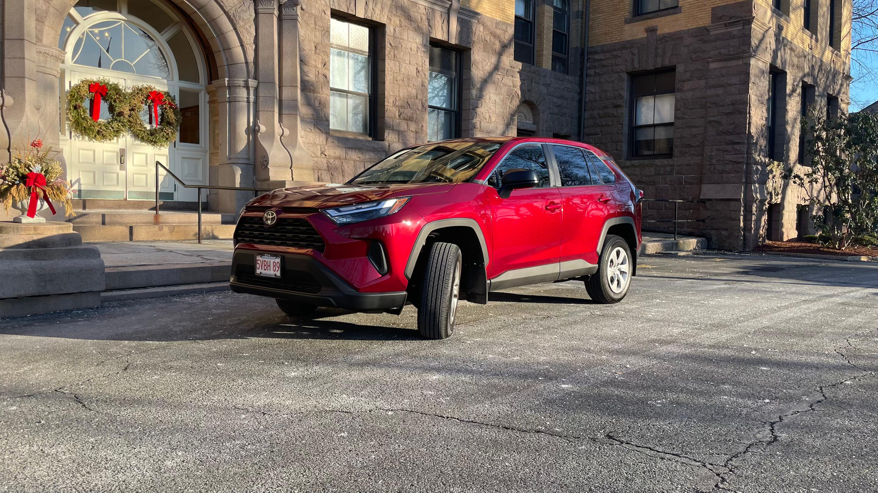 Toyota RAV4 2024 in Saugus, MA