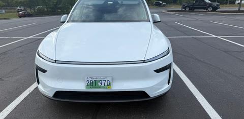 Tesla Model Y 2026