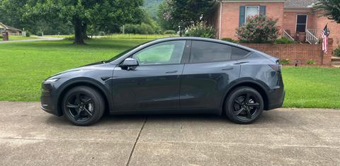 Tesla Model Y 2026