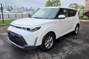 Kia Soul 2025 in West New York