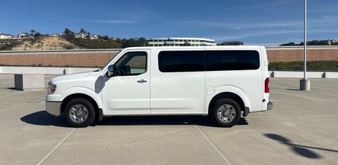 Nissan NV 2017