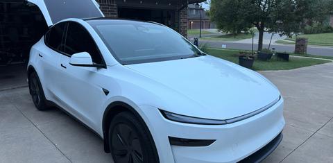 Tesla Model Y 2026