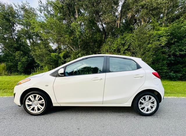 Mazda Mazda2 2014 in 
