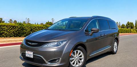 Chrysler Pacifica 2019
