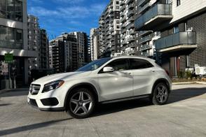 Mercedes-Benz GLA car