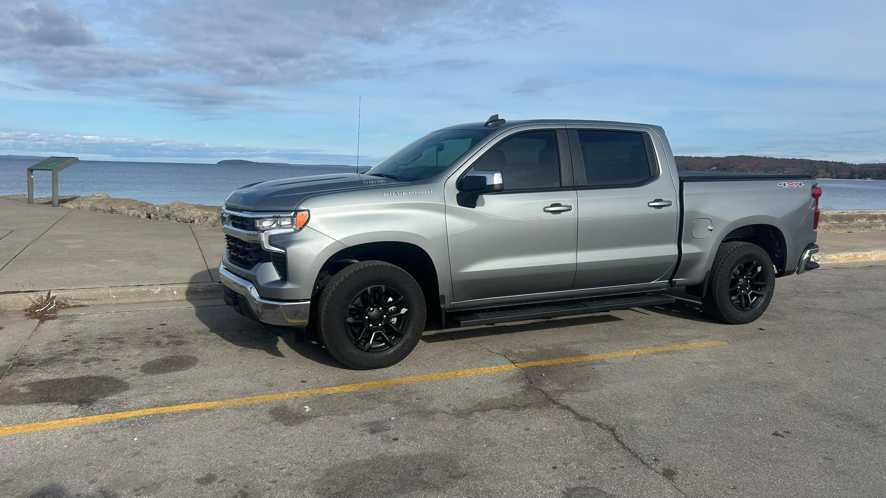 Chevrolet Silverado 1500 2026 in Traverse City, MI