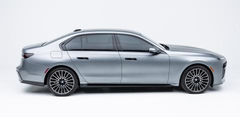 BMW 7 Series 2025