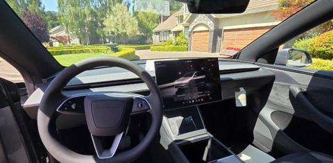 Tesla Model Y 2026