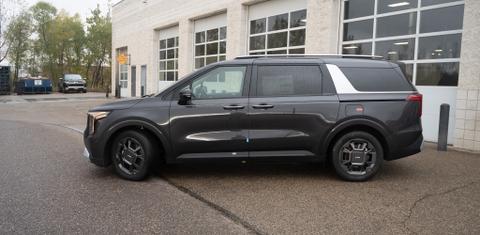 Kia Carnival Hybrid 2026