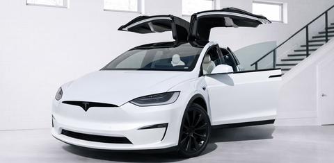 Tesla Model X 2022