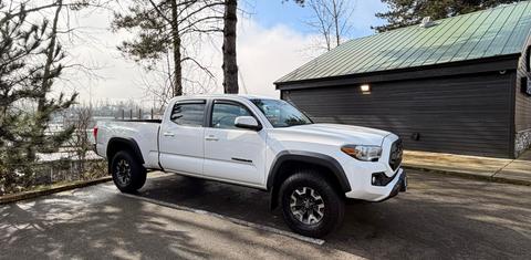 Toyota Tacoma 2017