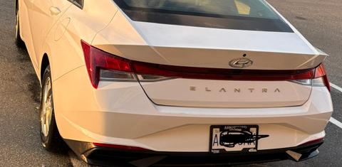 Hyundai Elantra 2023