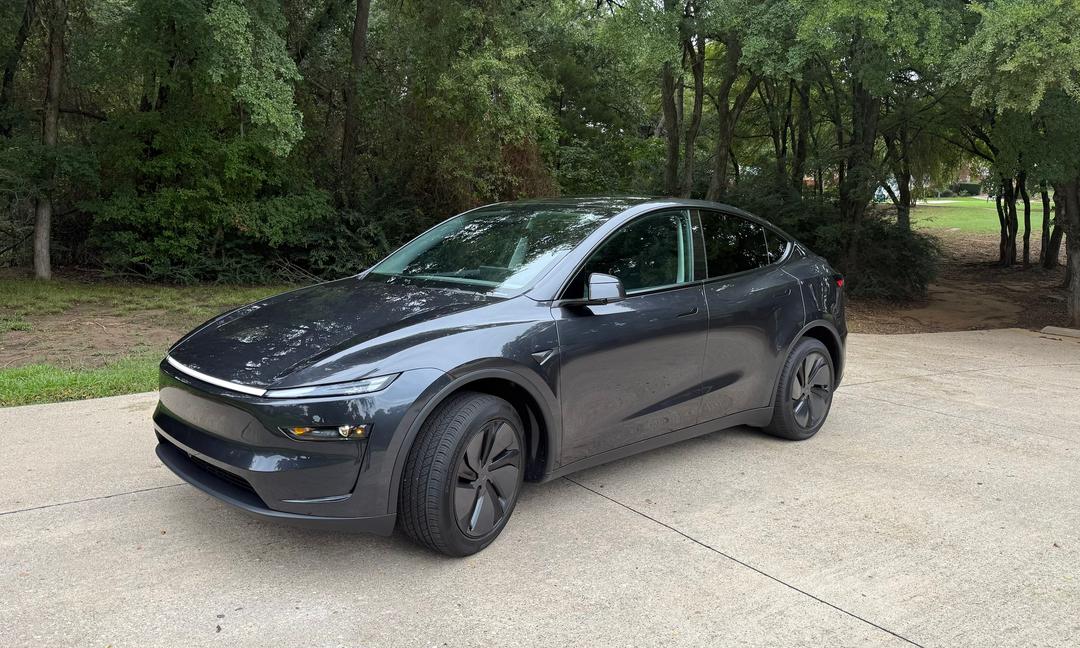 2026 Tesla Model Y in Flower Mound