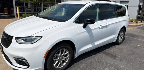 Chrysler Pacifica 2024