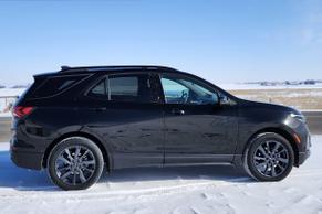 Chevrolet Equinox 2024 in Calgary