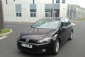 Volkswagen Golf car