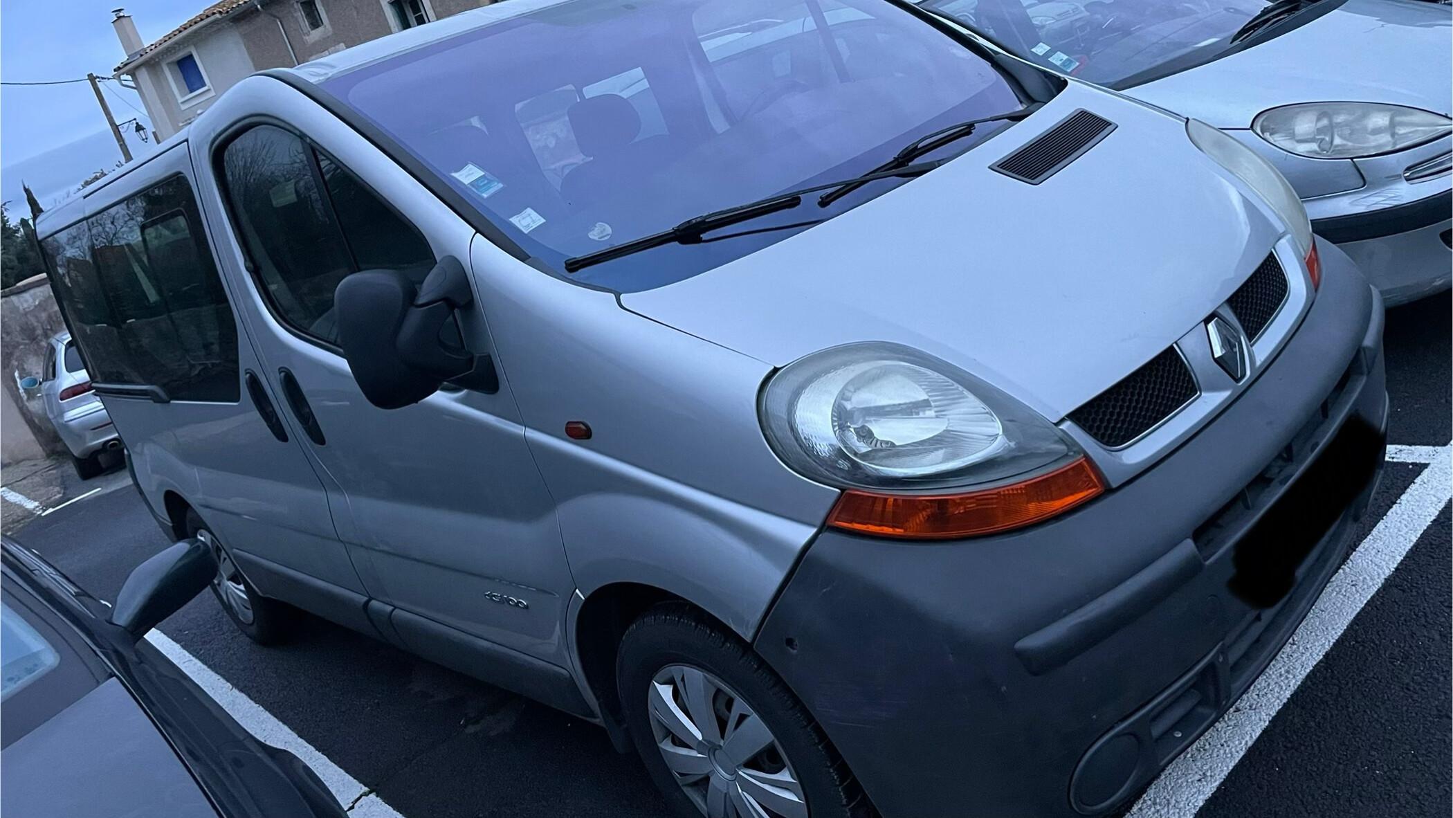 Renault TRAFIC PASSENGER PRO 2010 à Béziers