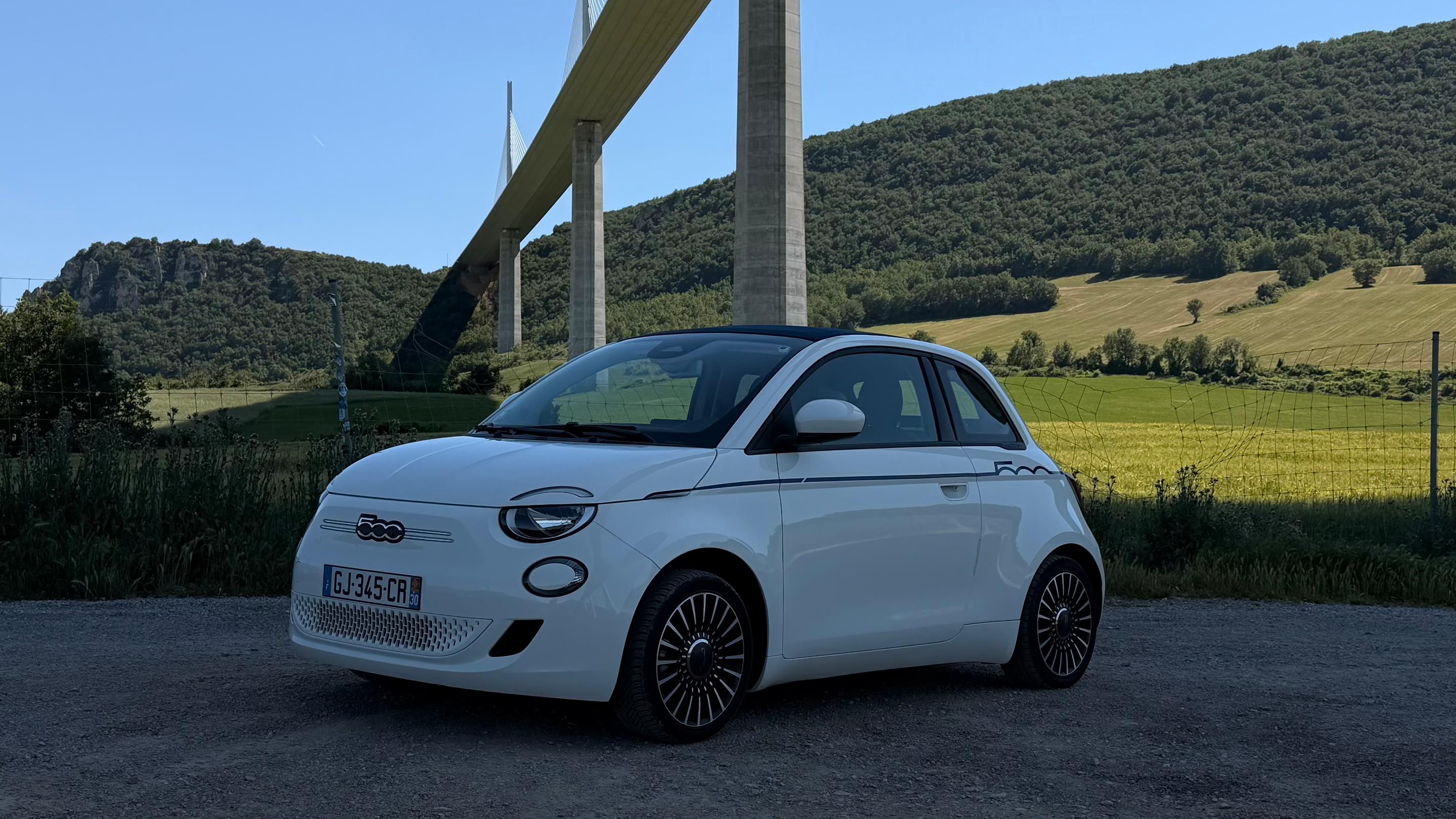 FIAT 500e 2021 à Millau