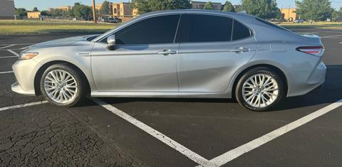 Toyota Camry Hybrid 2020