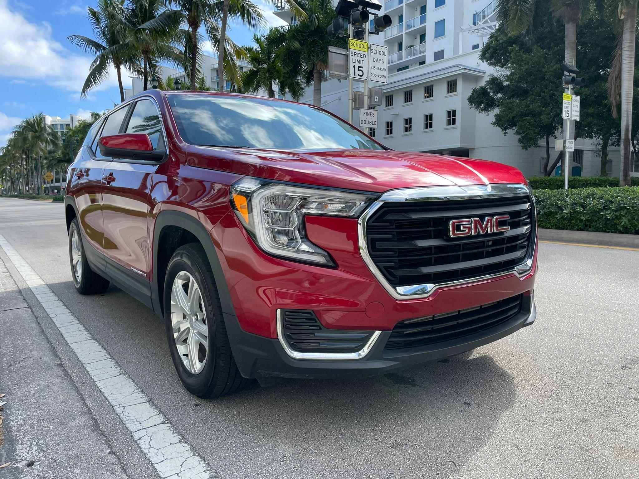 GMC Terrain 2024 in Hollywood, FL