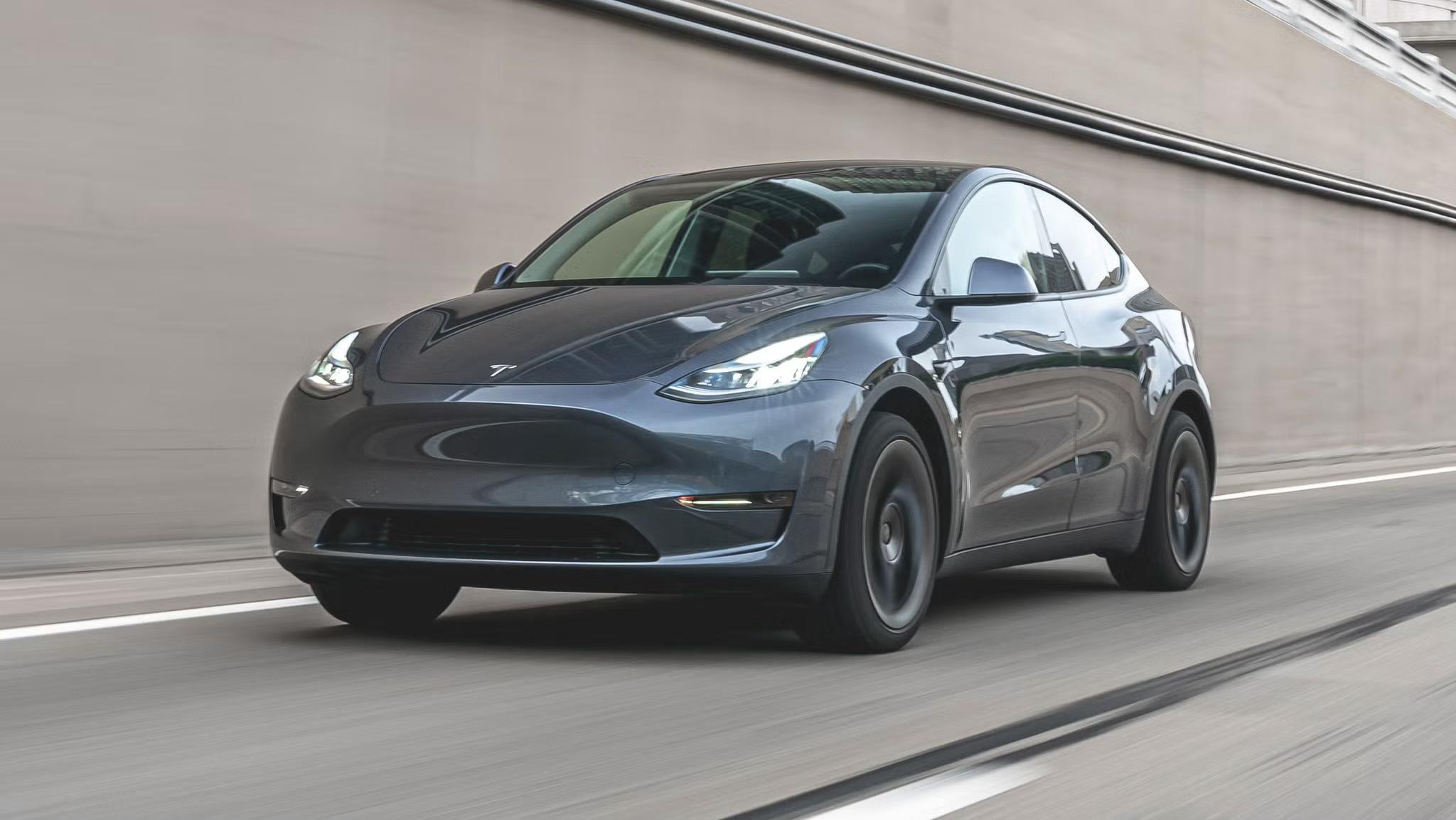 Tesla Model Y 2020 in Lakemoor, IL