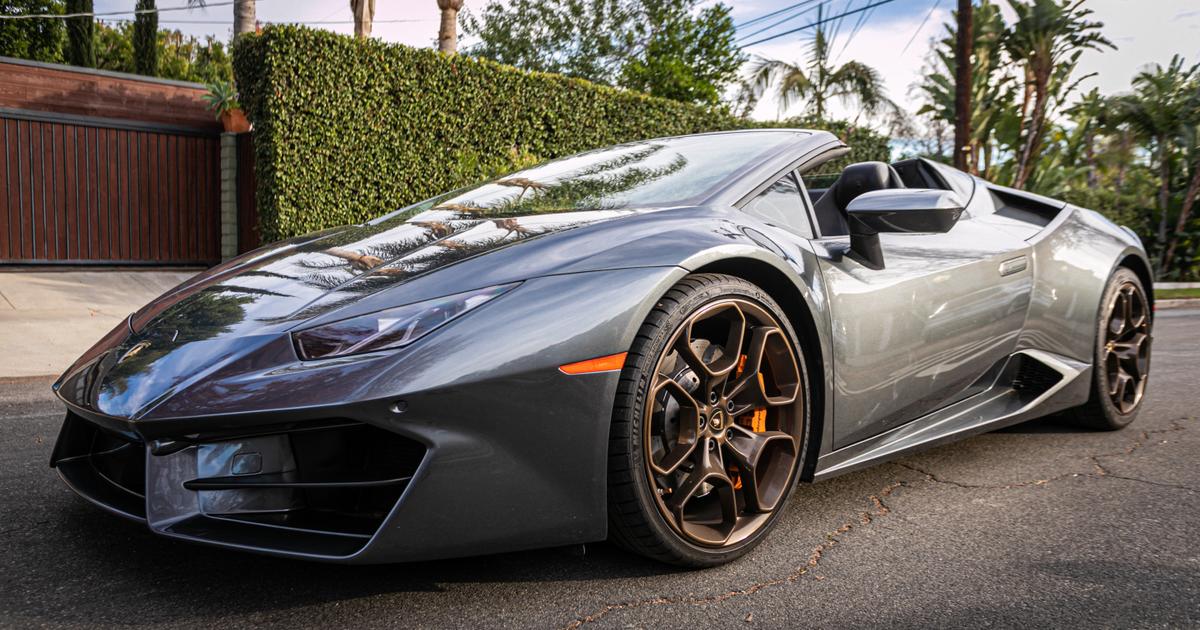 Huracan 2017 rental in Burbank, CA by Tuku O. Turo