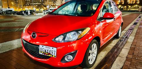 Mazda Mazda2 2013