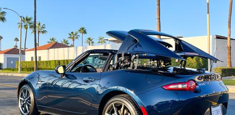 Mazda MX-5 Miata RF 2021