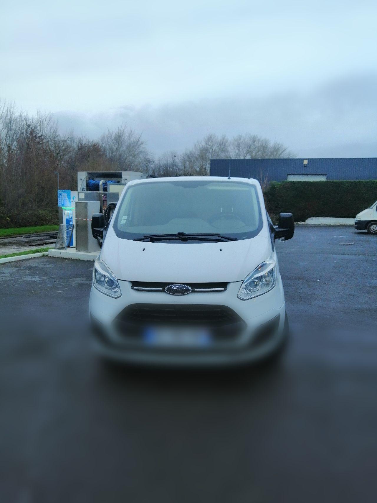 Ford TRANSIT 2016 à Caen