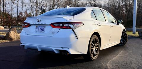 Toyota Camry 2022