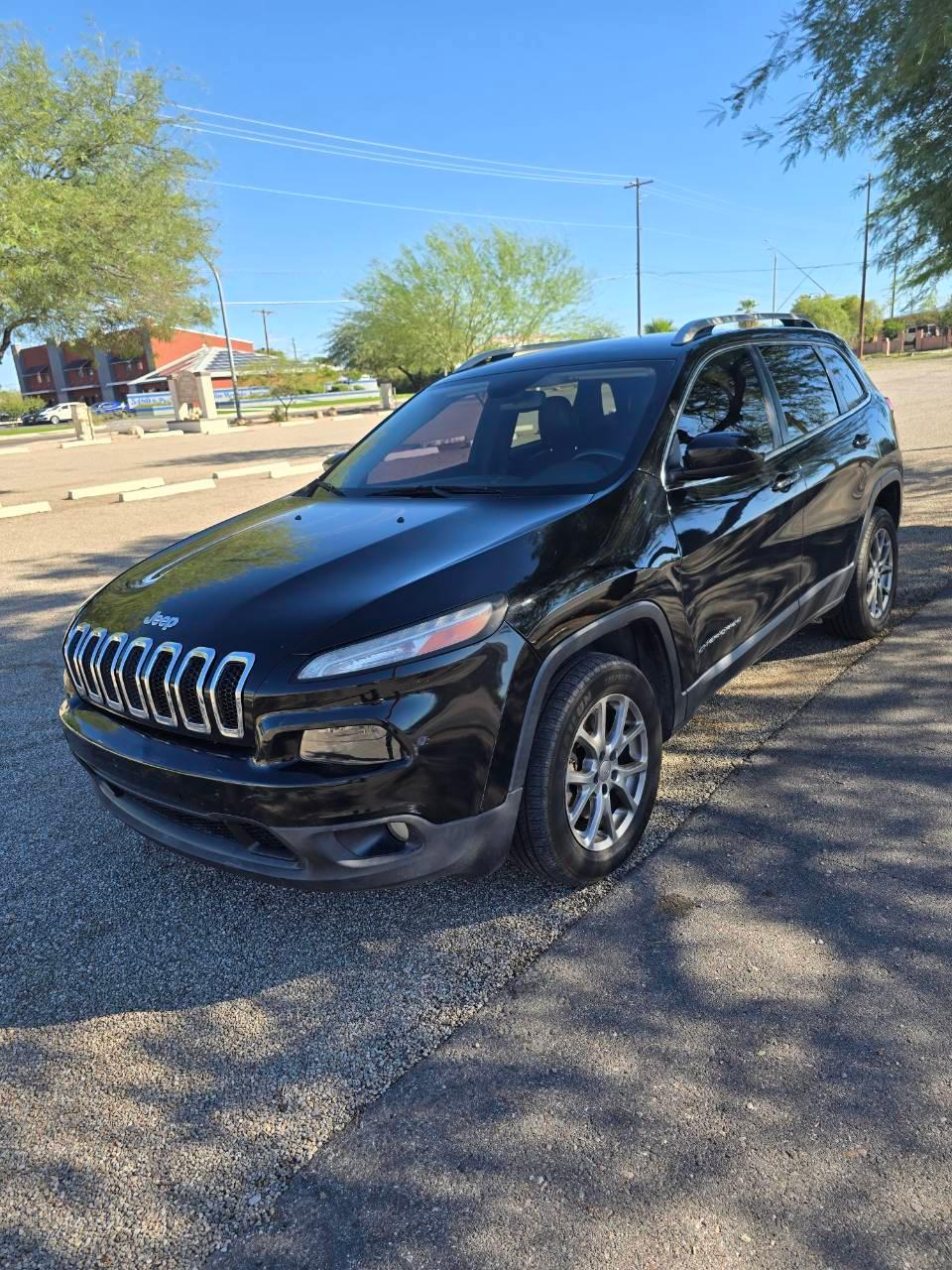 Jeep Cherokee 2018 in Tucson, AZ