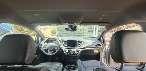 Chrysler Pacifica 2026