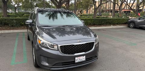 Kia Sedona 2015
