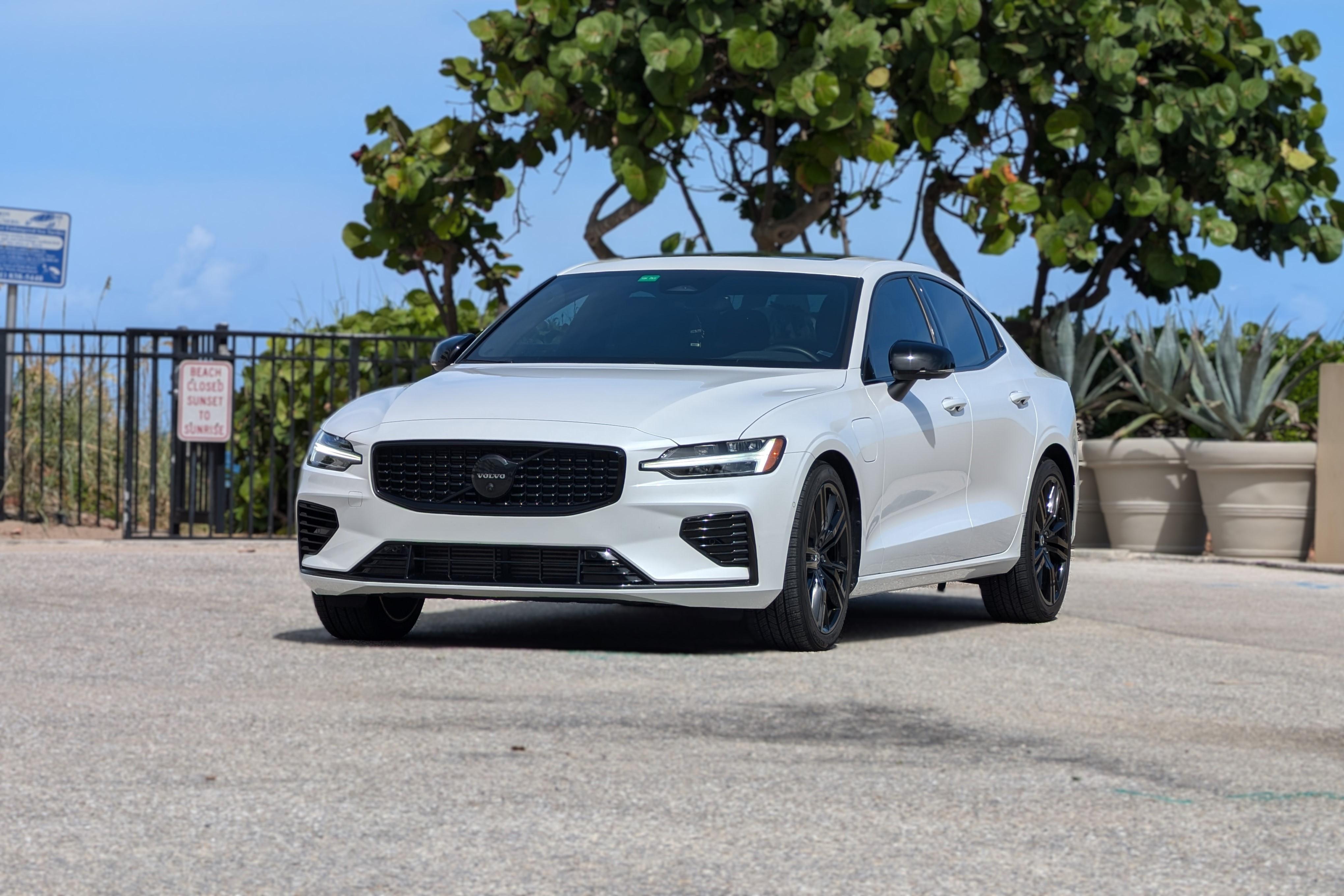 Volvo S60 Recharge 2023 in Lantana, FL