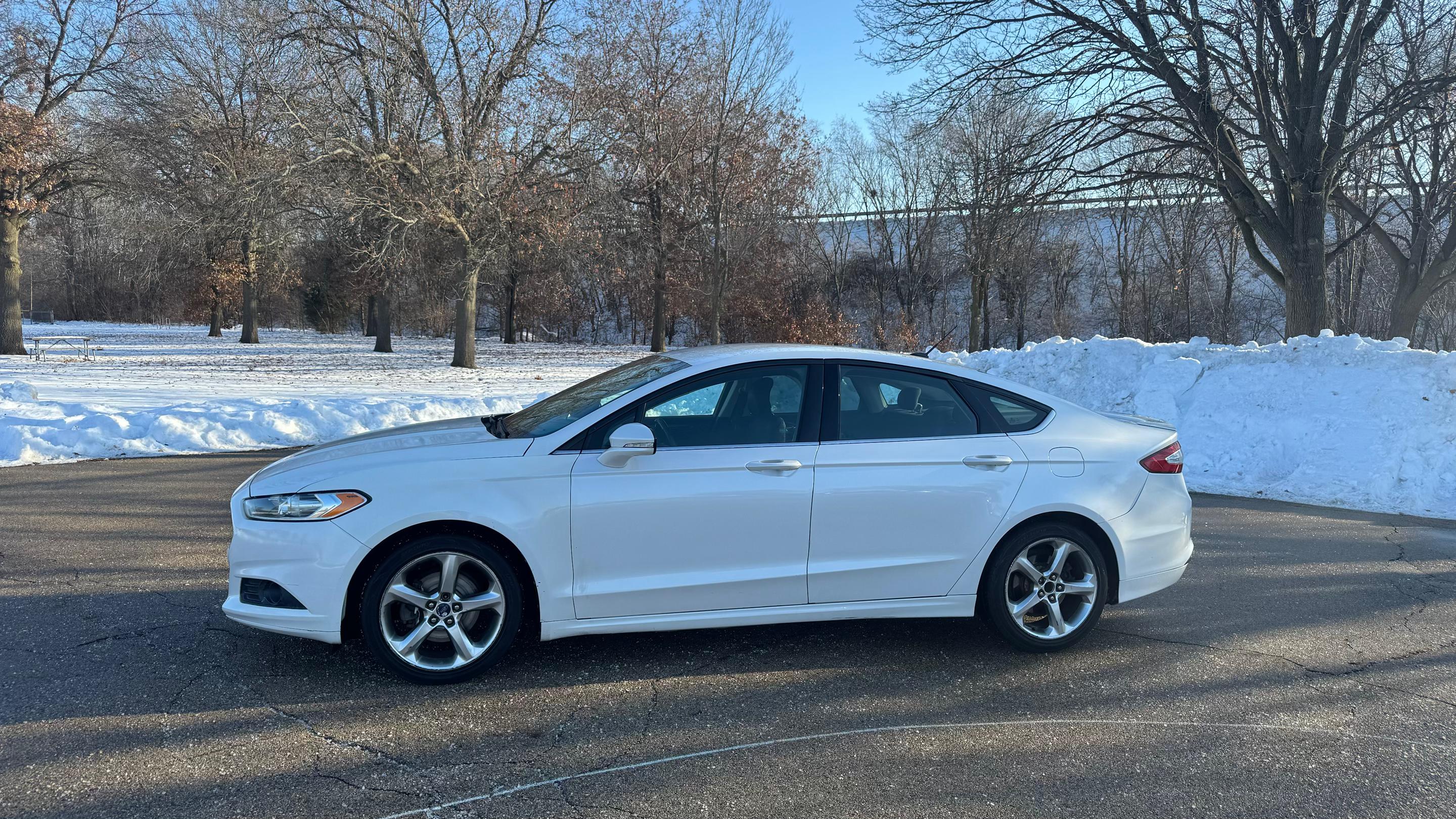 Ford Fusion 2013 in 