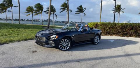 FIAT 124 Spider 2018
