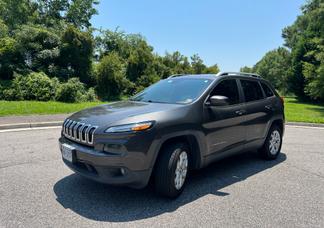 Jeep Cherokee car