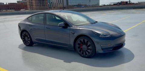 Tesla Model 3 2022